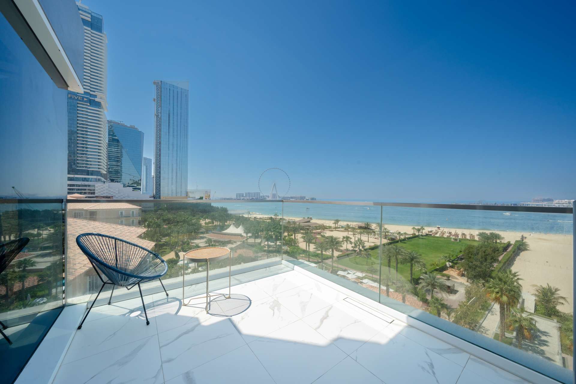 Balcony with beautiful view in JBR Dubai